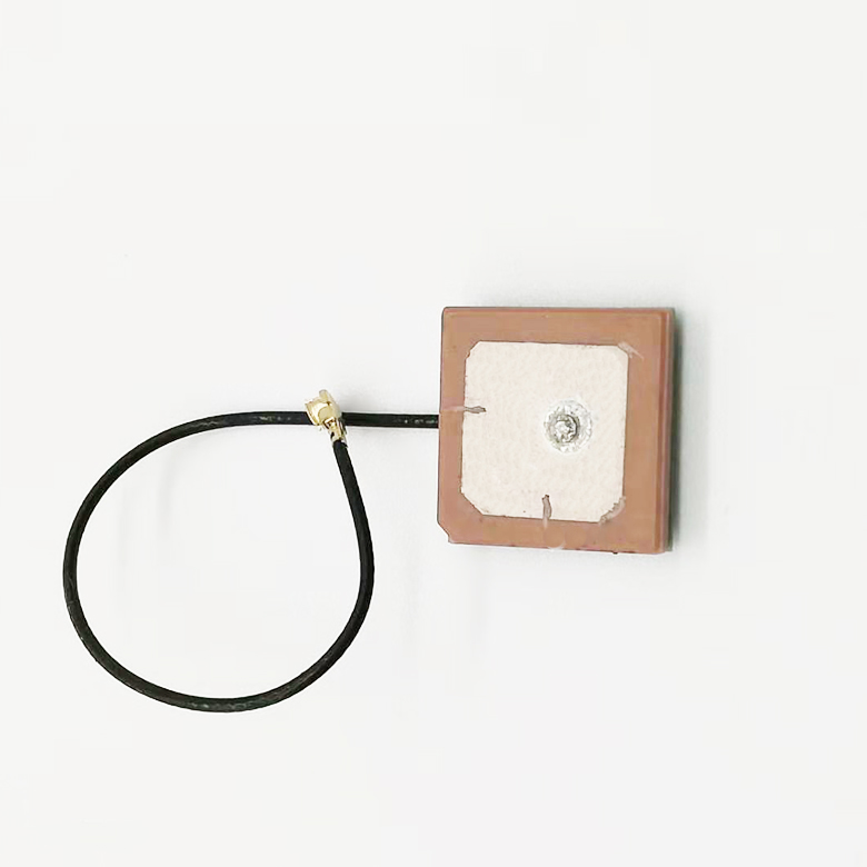 1820有源內置天線 頻率可調 定位 GPS 陶瓷天線 廠家直銷